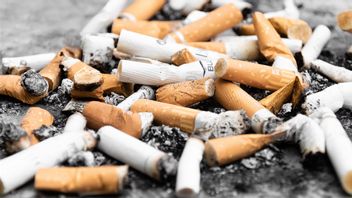 肺内科医师：吸烟者患COVID-19的风险增加两倍