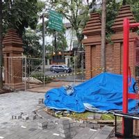 Candi Bentar di Gedung Sate Bandung Megah Visual tapi Hampa Manfaat