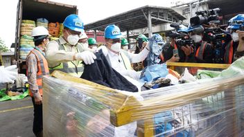 The Minister Of Trade Ensures That The Destruction Of Imported Used Clothes Does Not Use The State Budget