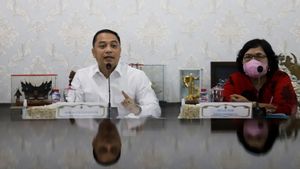 Strategi Eri Cahyadi Agar Anak SMA Sederajat di Surabaya Tak Putus Sekolah