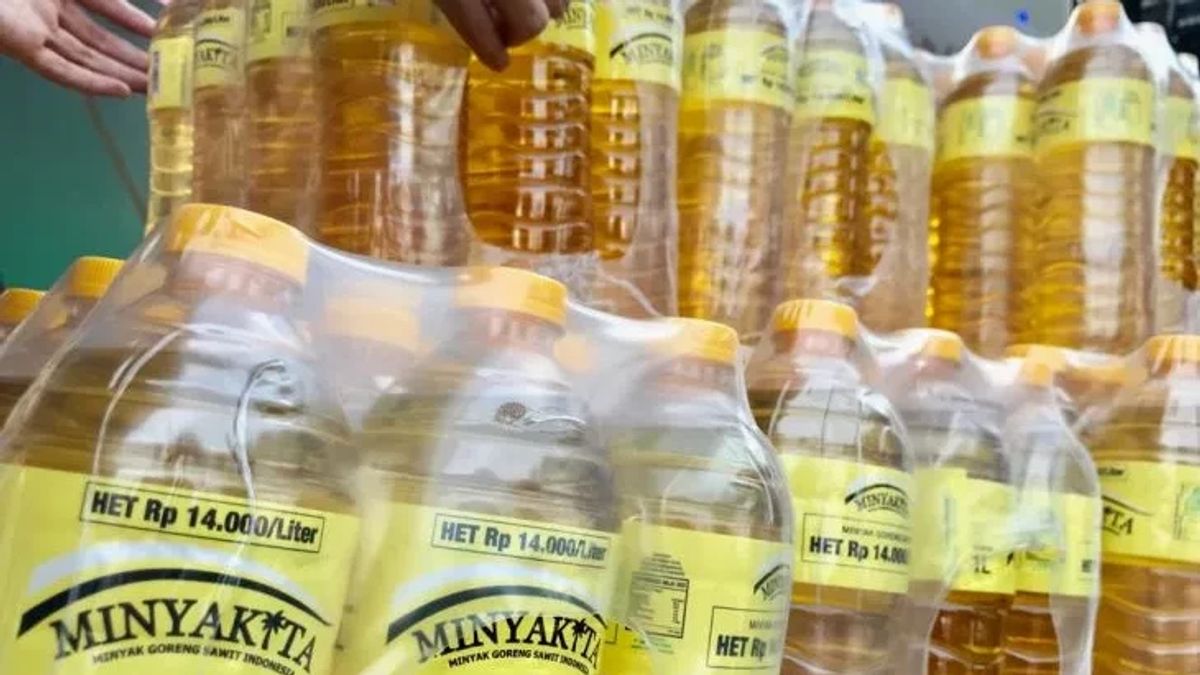 贸易部副部长塞吉里三马林达市场发现Minyakita的出售价格更贵