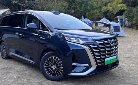 BYD Bakal Luncurkan Penyegaran Denza D9 DM-i Model Tahun 2025, Intip Perubahannya