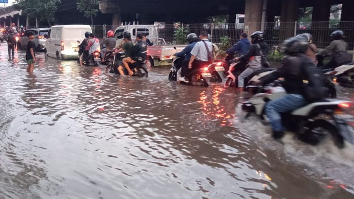 Jangan-jangan Kritikan Ketua DPRD DKI Soal Fungsi Sumur Resapan Benar, Buktinya Titik Banjir Malah Tambah Banyak