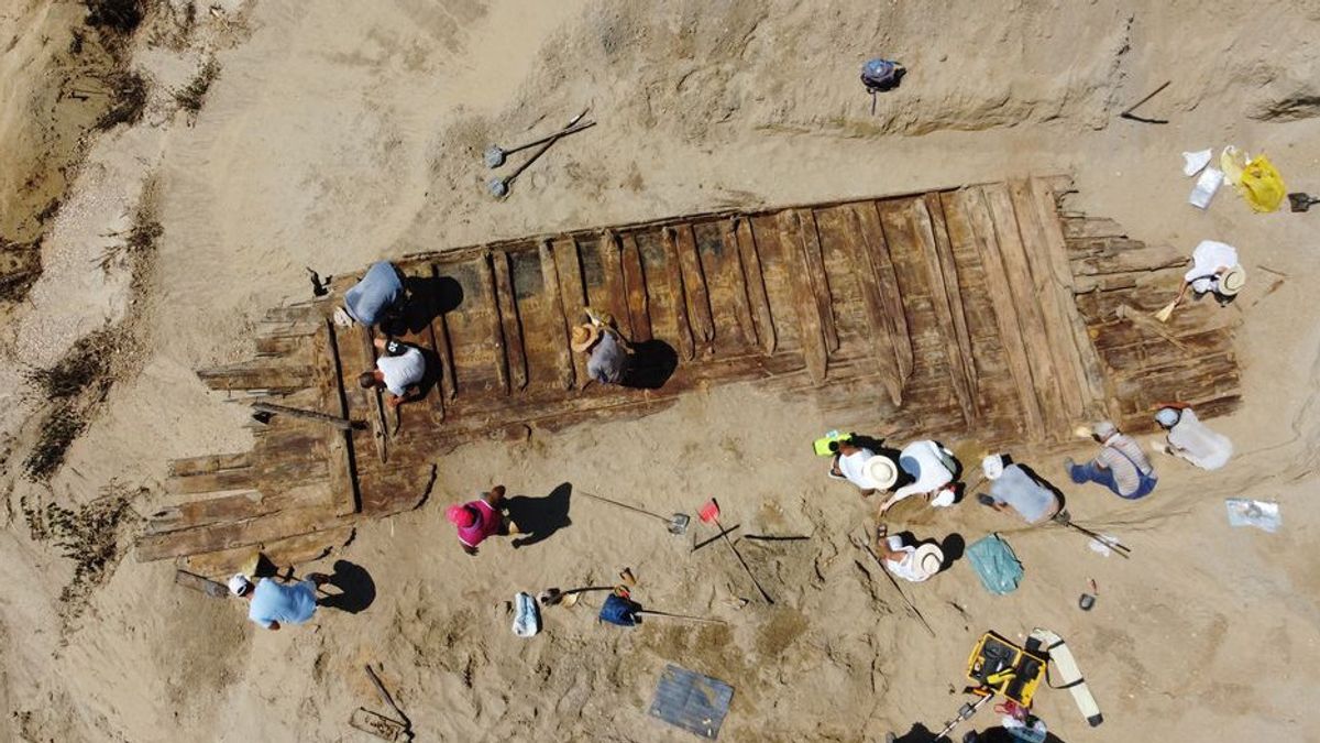 Serbian Coal Miners Find The Collapse Of A Roman Ship From The 3rd Or 4th Century AD