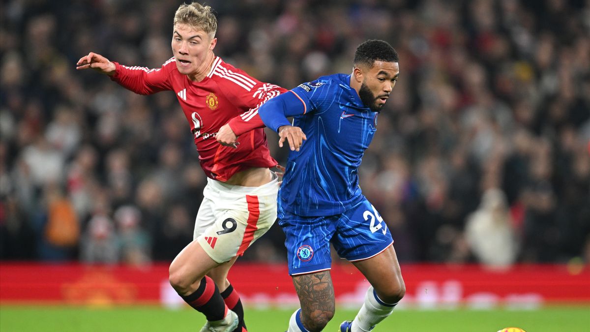 Van Nistelrooy Gagal Debut di Premier League, MU Ditahan Chelsea