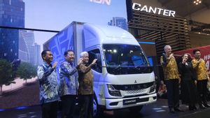 Truk Listrik eCanter Mejeng di GIIAS, Tawarkan Fitur Keamanan dan Kenyamanan