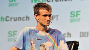 Vitalik Buterin Khawatirkan Token TRUMP dan MELANIA
