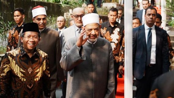 Le Grand Syekh Al-Azhar condamne la performance de la Parodi 