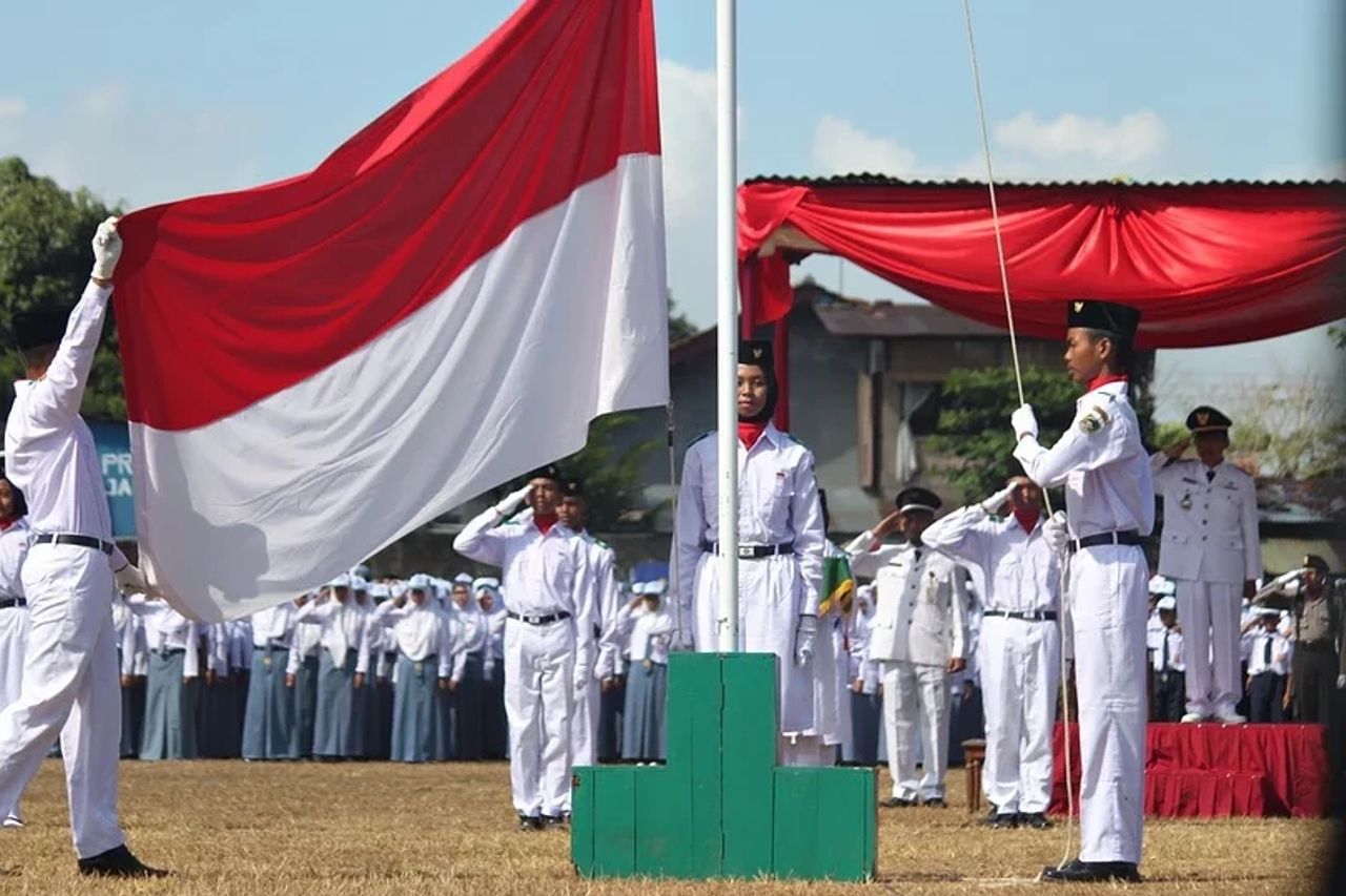 何度もマレーシアはインドネシア国家のアイデンティティを侮辱する