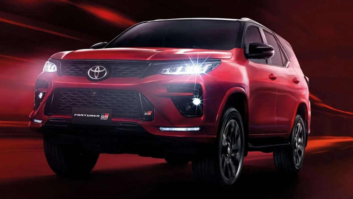 Toyota Hadirkan Pembaruan pada Fortuner GR Sport dengan Lebih Bertenaga untuk Pasar Thailand