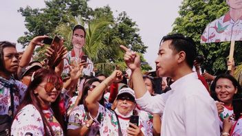 Jokowi Dituding Promosikan Anaknya ke Pilkada DKI, Istana: UU Pemilu Disahkan 2016, Mas Gibran Masih Jual Martabak