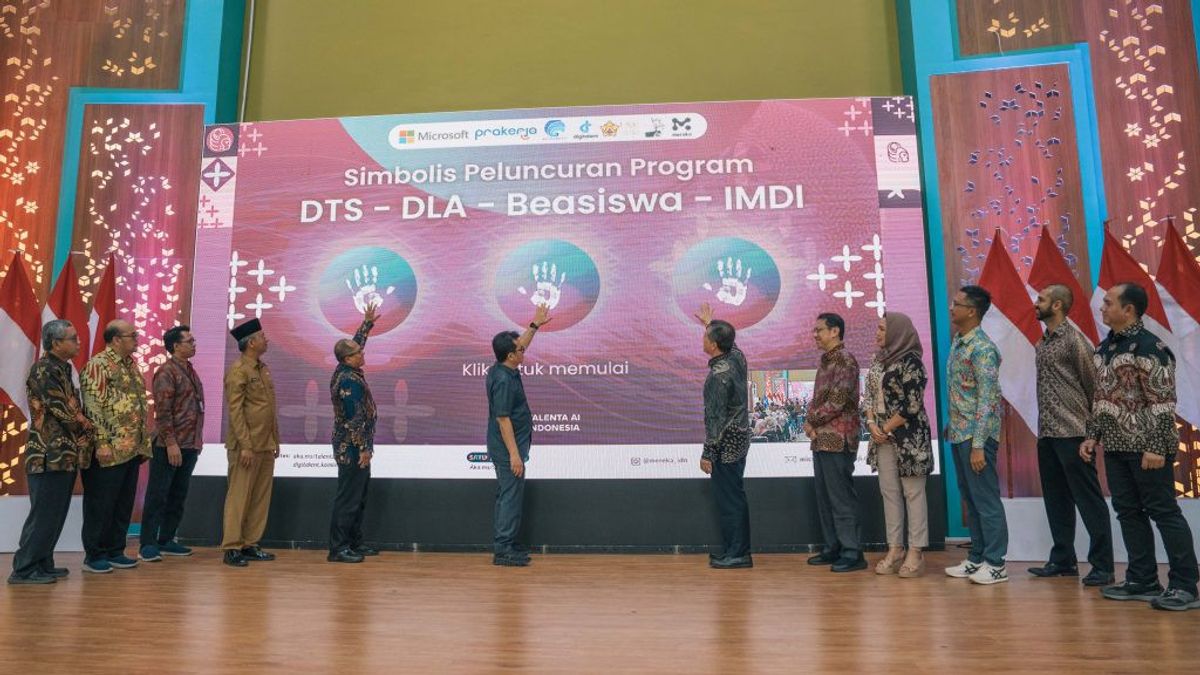 微软和谷物倡议在印度尼西亚六所大学举行的人工智能人才路演