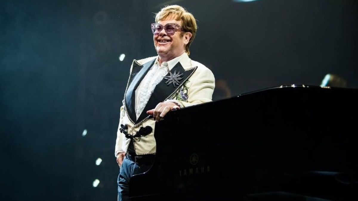 エルトン・ジョンは『才能検索イベント』を、志の強い若いミュージシャンにとって最悪の事態と呼んでいる