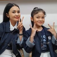 Michelle Ziudith Bentuk Badan di Gym Demi Gendong Fara Shakila di Film Alas Roban