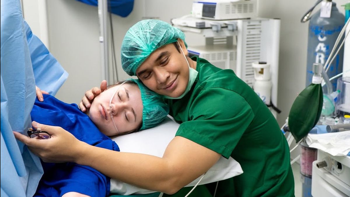 Billy Syahputra Reveals the Reason for Not Publishing His Child's Face