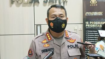 شرطة جاوة الشرقية الإقليمية تعتقل ستة مشتبه بهم في مأساة كانجوروهان بينهم 3 من رجال الشرطة
