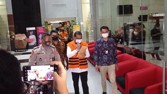 KPK Temukan Catatan Dugaan Penentuan Fee Proyek Saat Geledah 2 Kantor SKPD Pemkot Ambon