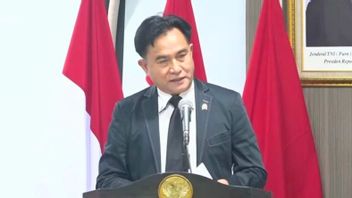 Yusril: Public Service is the Most Real Face of the State's Presence