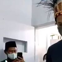Senangnya Bu Guru, Lihat Nadiem Makarim 2 Menit jadi Guru Bahasa Inggris Dadakan 