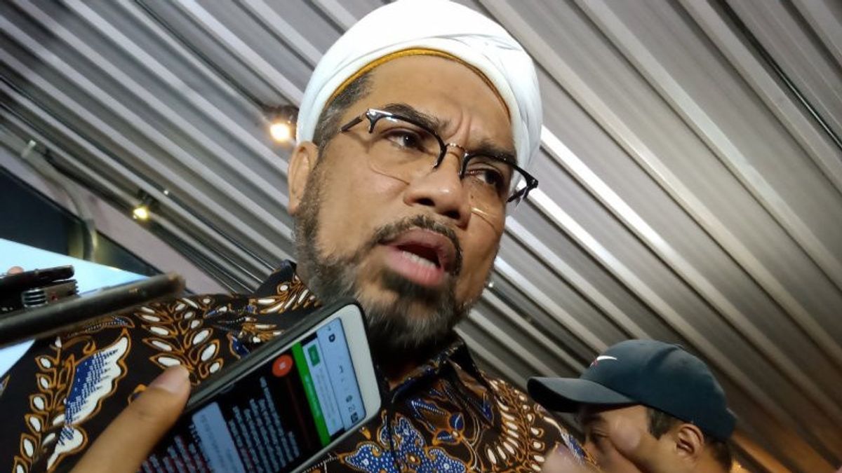 Ngabalin Explains Why He Was Not Arrested By The KPK When He Was With Minister Edhy