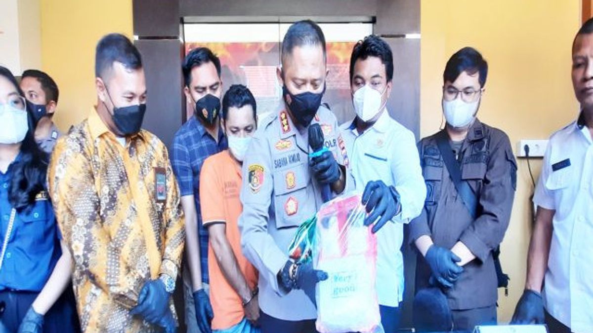 If Banjarmasin Police Hadn't Caught This One Perpetrator, He Would Have Been Ready To Distribute 1,179.52 Grams Of Crystal Methamphetamine