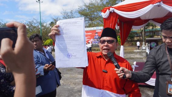 Maju Pilkada, Rektor UBT Adri Patton Mengundurkan Diri