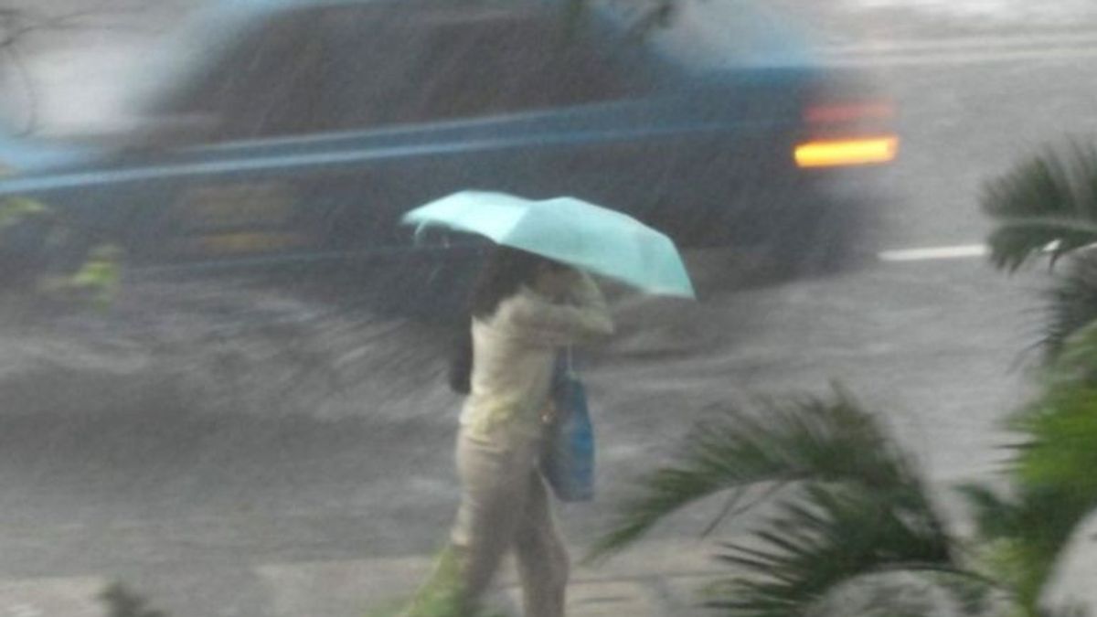 インドネシアの多くの大都市では、今週の土曜日に雨が降ると予測されています