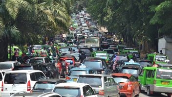 Fin des vacances de Noël, près de 30 000 véhicules inondés dans la ville de Bogor