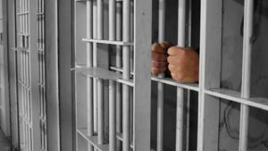 Kalapas di Sulut Paksa Narapidana Muslim Makan Daging Anjing Dicopot