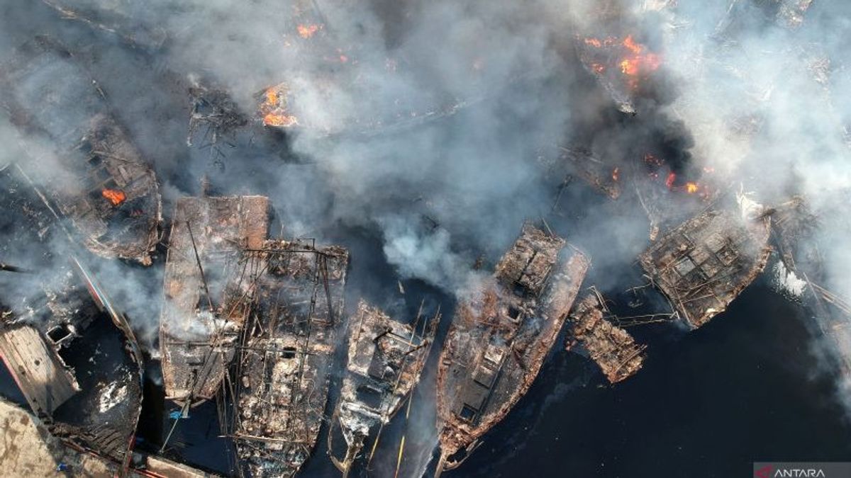 Ship Fire Losses In Tegal Estimated To Reach IDR 150 Billion