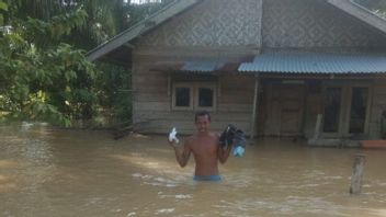 Floods Still Submerge East Aceh
