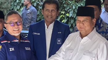 Zulkifli Hasan Visits Prabowo Subianto At Kertanegara House