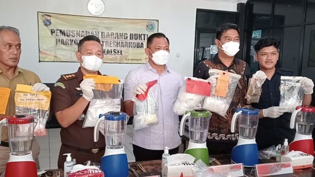 Polda Kalsel Sita 13 Kilogram Narkoba dari Puluhan Pengedar