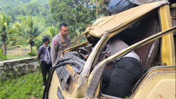Truk Rombongan Peziarah Kecelakaan di Kampung Leuwibudah Bandung Barat: 5 Tewas, 20 Luka Ringan