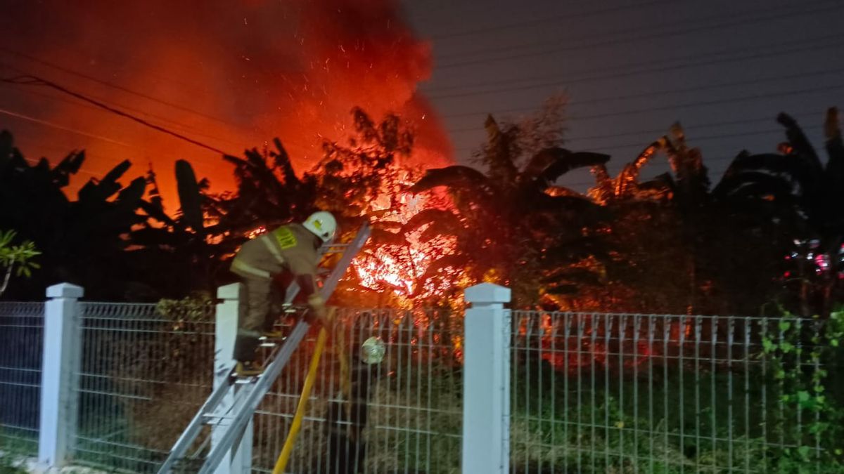  Pemukiman Padat Penduduk di Tanjung Priok Hangus Terbakar