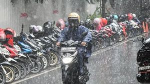 BMKG Prediksi Hujan Sore Hari di Sebagian Wilayah Jakarta