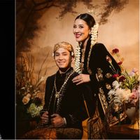 Padukan Budaya Lokal-Modern, Teuku Rassya dan Cleantha Islan Tampil Serasi di Pemotretan Prewedding Terbaru