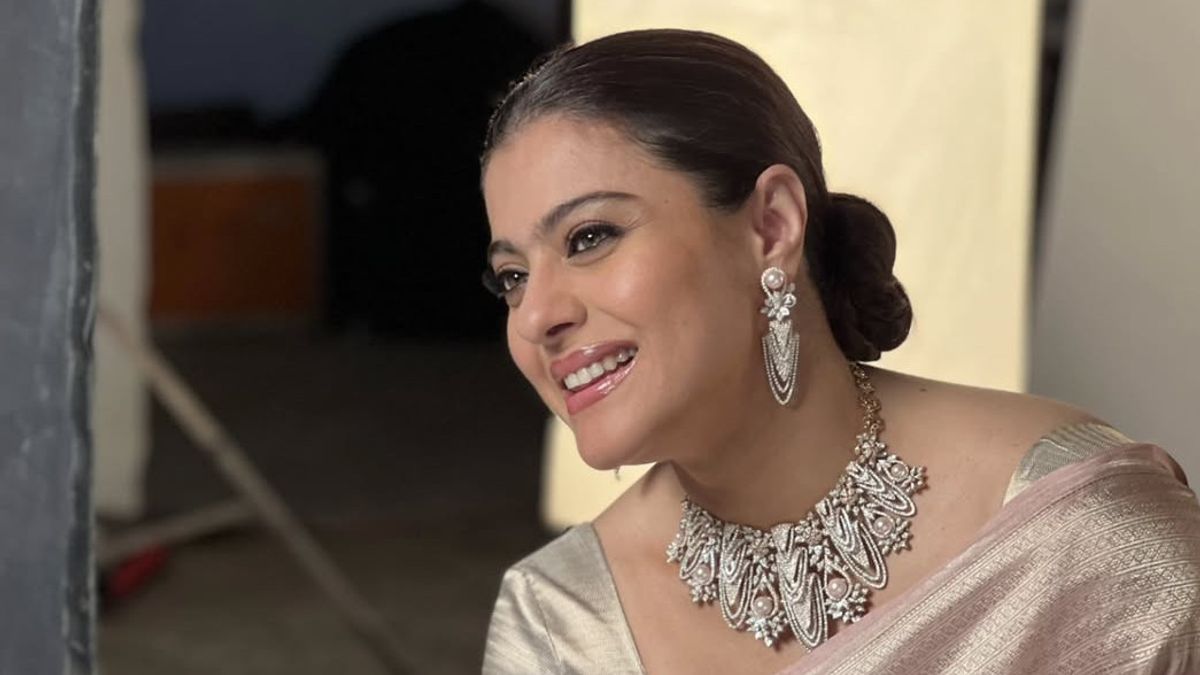 Reaksi Kajol Usai Lihat Video Mayor Teddy dan Menlu Sugiono Nyanyi Kuch Kuch Hota Hai