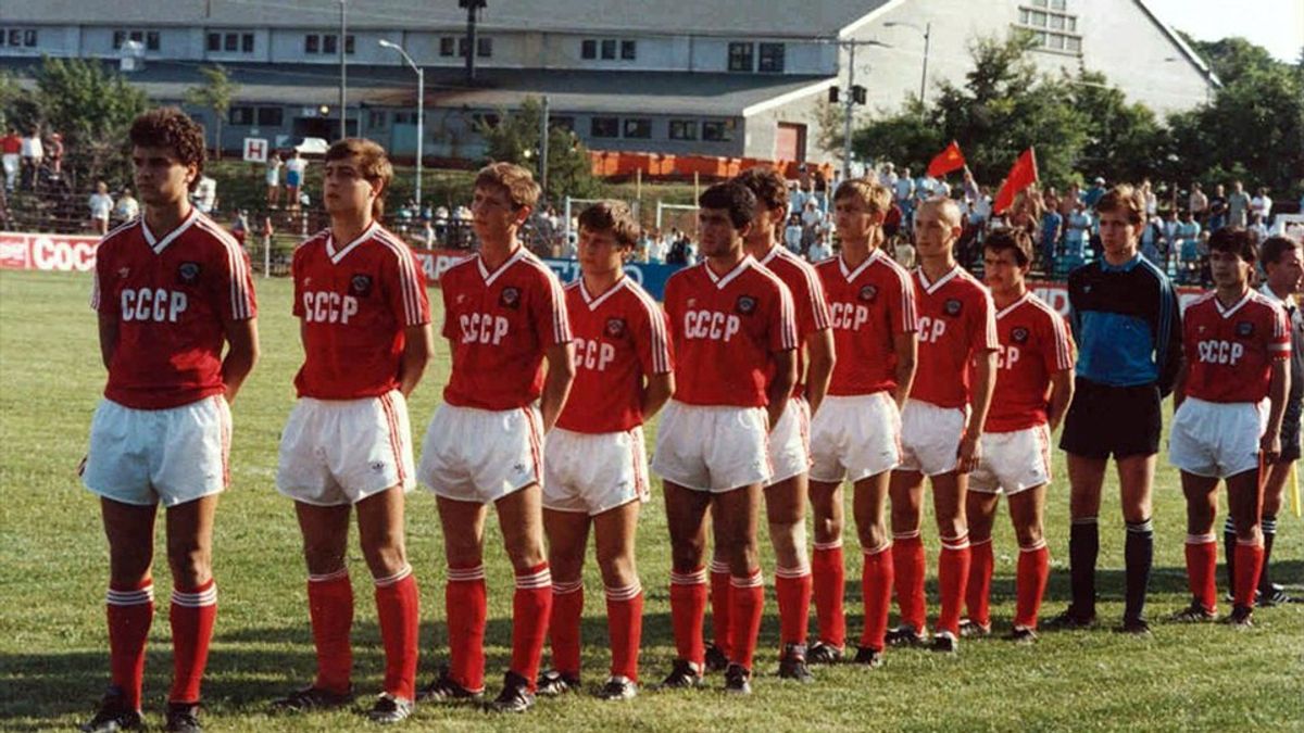 1987年FIFA U-16世界杯:苏联和申泰勇舞台