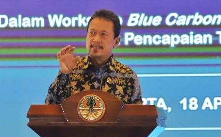 Lewat Ekosistem Blue Carbon, Menteri Trenggono Yakin Bisa Hambat Laju Perubahan Iklim