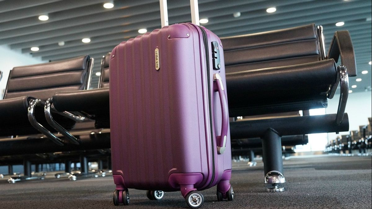 防止行李箱在机场丢失的5种方法