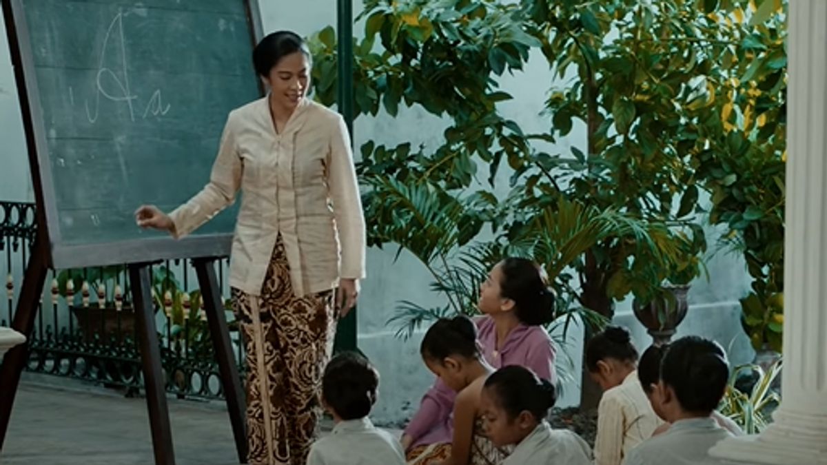 认识凯巴亚，一种与卡蒂尼节同义的印尼女装