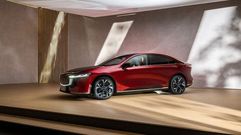 マツダ6e、インドネシアの道路でテスト開始、来年発売のシグナル?