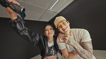 Agnez Mo Gandeng Jay Park Jadi Cameo di Video Musik <i>Party In Bali</i>