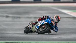 Alex Rins Menangis Tahu Suzuki Mundur dari MotoGP: Saya Sangat Terpukul