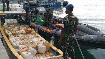 Indonesian Navy Finds 5.5 Tons Of Undocumented Kerosene In West Manggarai