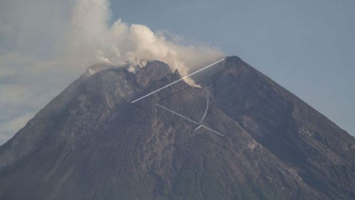 BPPTKG: حجم قبة الحمم البركانية في وسط فوهة ميرابي يصل إلى 3 ملايين متر مكعب