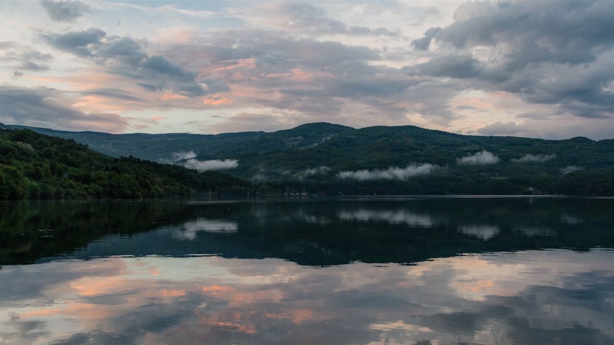 Gelombang Panas Bikin Danau di Serbia Mengering