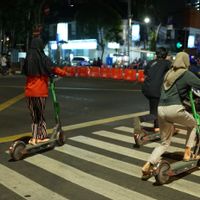 Dilema Skuter Listrik, Moda Transportasi Urban Jakarta