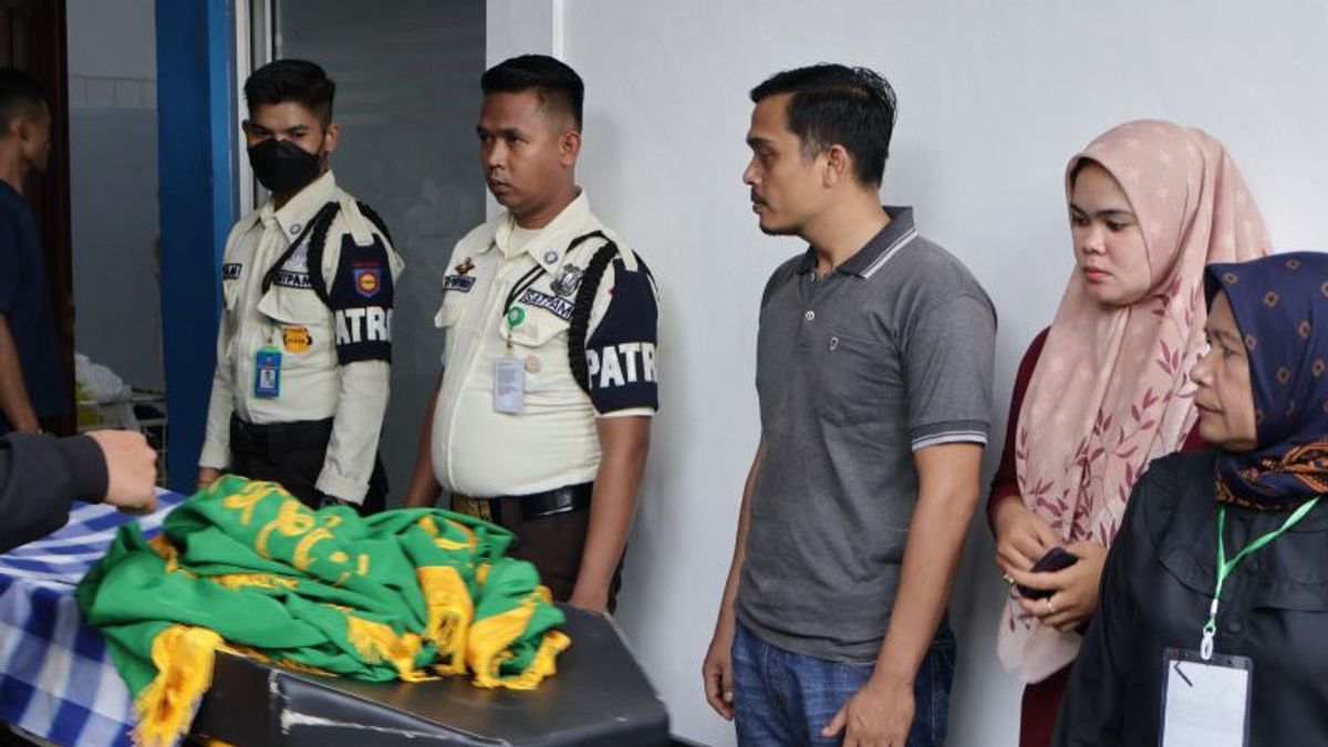 Forensic Doctor Collects 19 Samples From Afif Maulana's Body